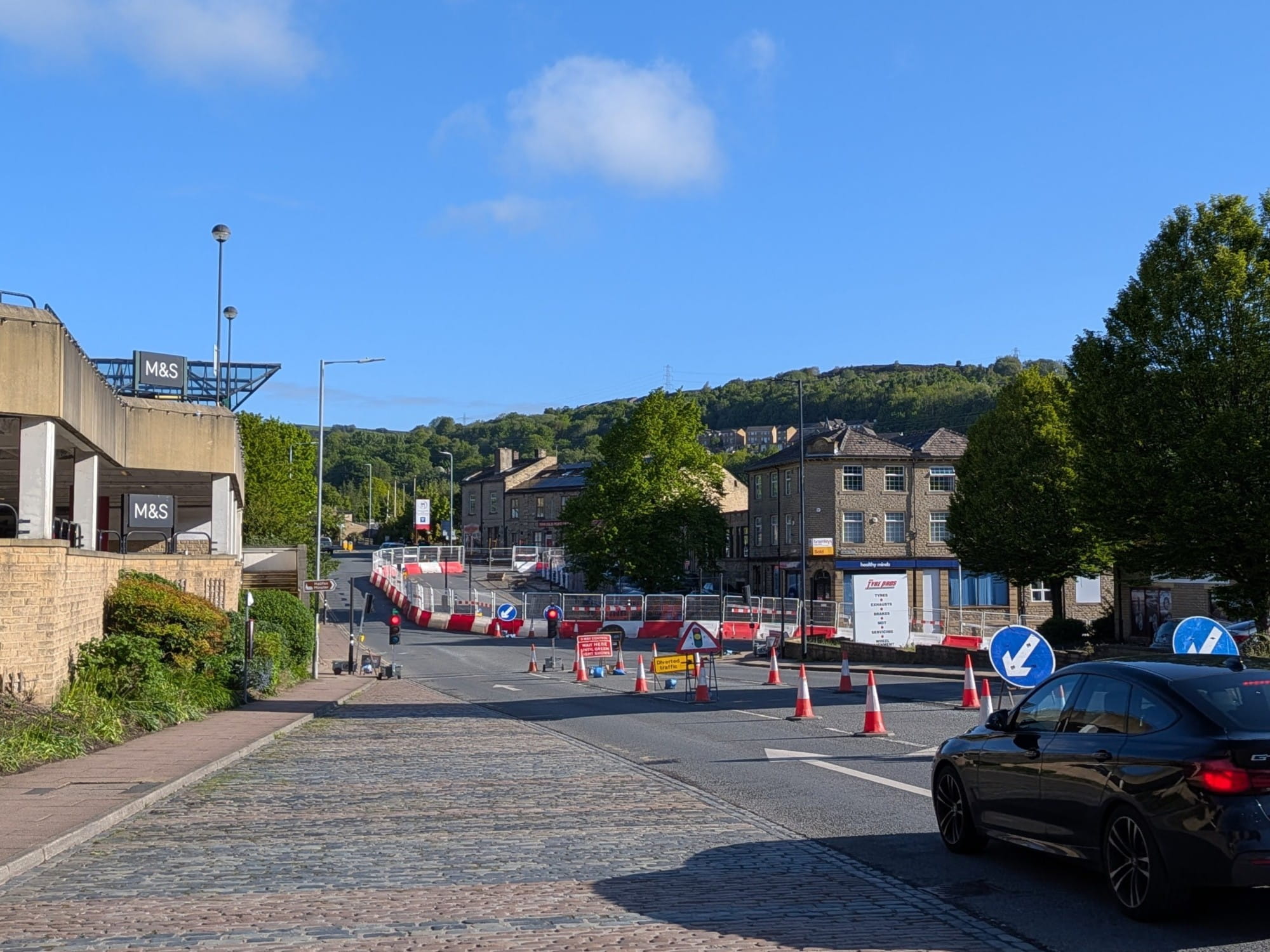Routes open through Charles Street.