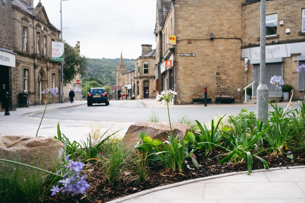 New planting and landscaping act as welcoming gateways to the High Street in Elland.
